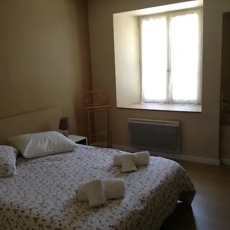 Des Nestes Hotel *