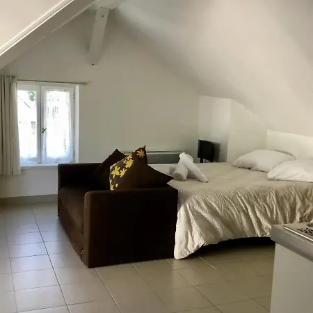 Des Nestes Hotel *